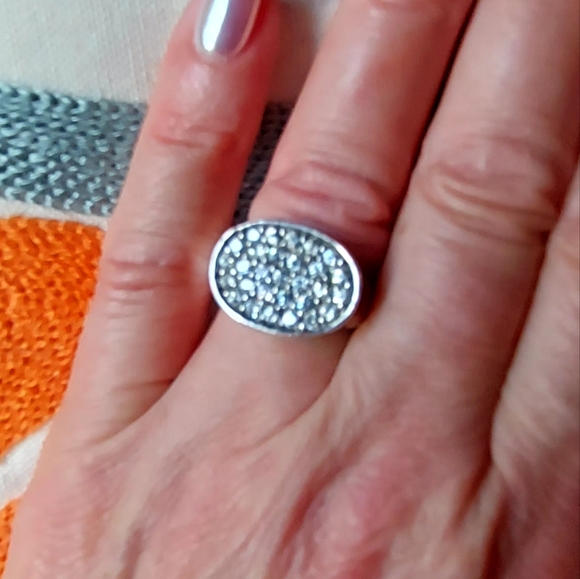 Pave Silver 9.25 ring with cubics - Picture 4 of 5
